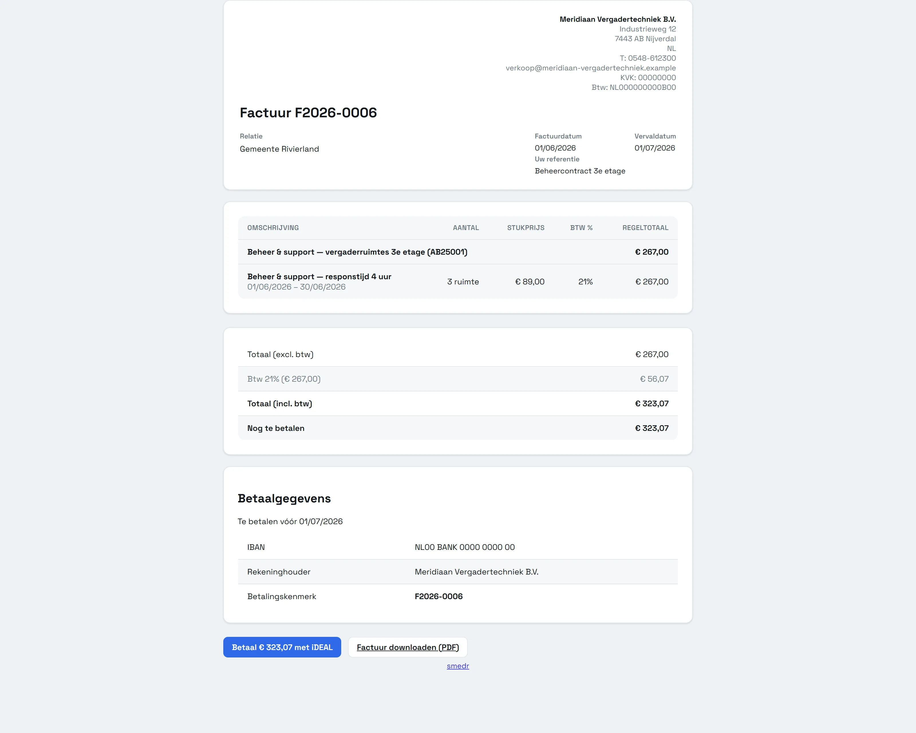 Een factuur zoals de klant hem online ziet, met de regels, de btw-opbouw, het openstaande bedrag en een knop om direct met iDEAL te betalen